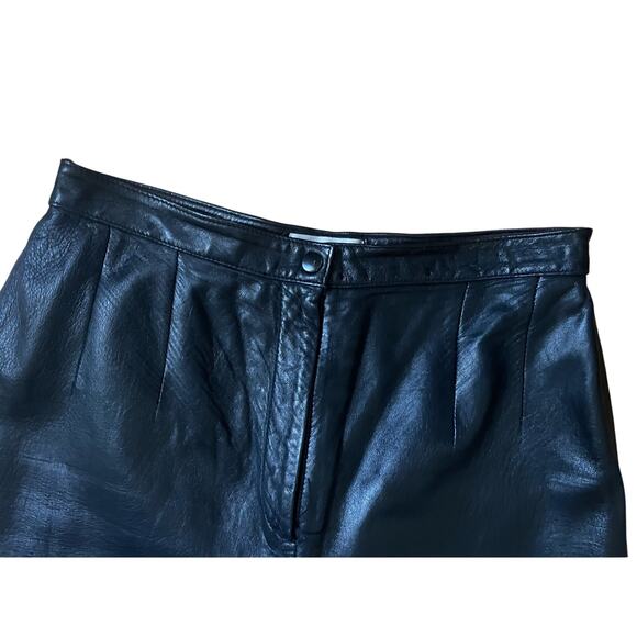 Vintage 90s Lord & Taylor Lamb Nappa Leather Black Tapered Leg Pants - Picture 3 of 5